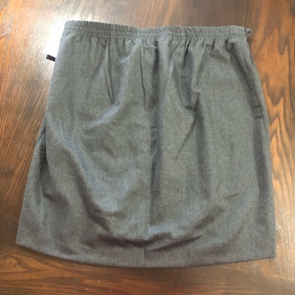 NWT⭐️ A PEA IN‎ THE POD maternity GRAY WOOL blend SKIRT M business work casual - Picture 4 of 12